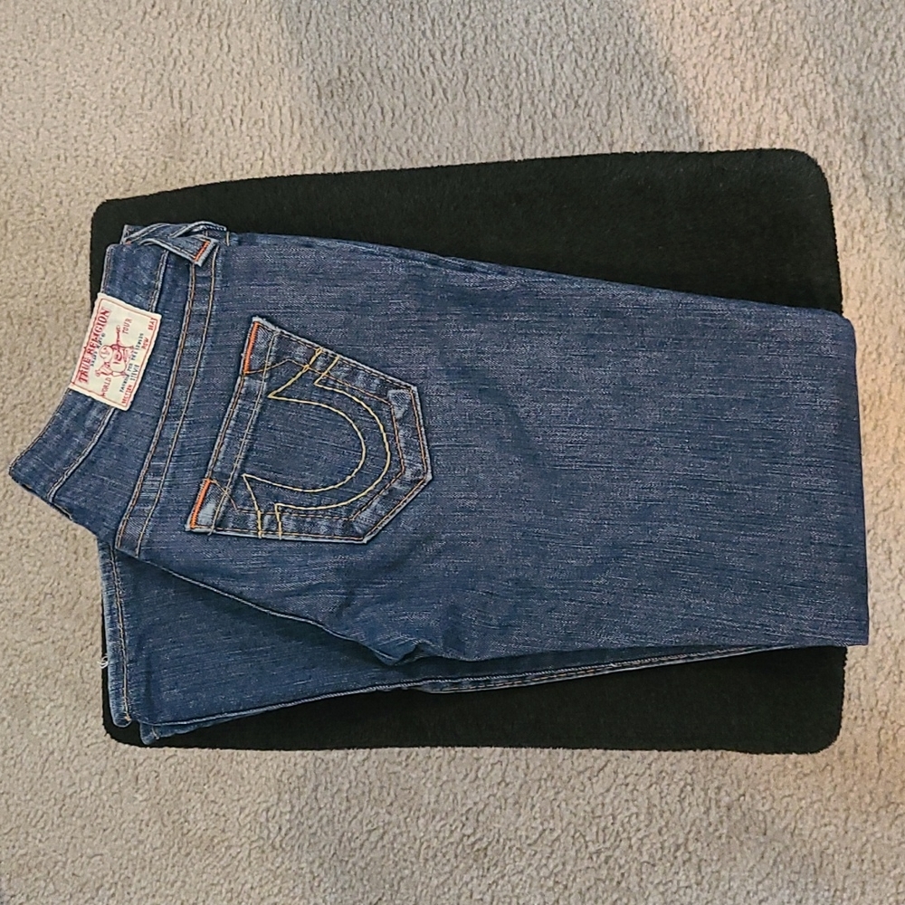 True Religion low rise, slim straight jeans, size 26.